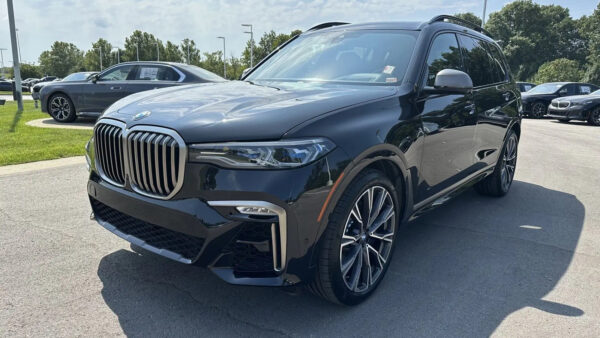 2020 BMW X7 M50i AWD SUV for sale - Image 2