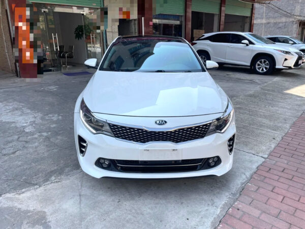 Hot 2012 2013 2014 2015 2016 Kia K5 1.6TLUXURY Midsize car left hand drive Sedan Chinese gasoline car used cars for sale - Image 2