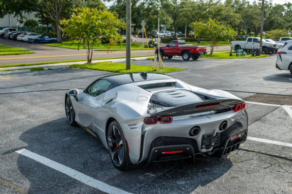 Wholesales Hot Sales Affordable Auction Used 2021 Ferrari SF90 Stradale For Sales In Amazing Stock Ready To Ship - Image 2