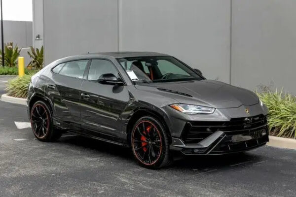 2024 Lamborghini Urus S AWD for sale - Image 4