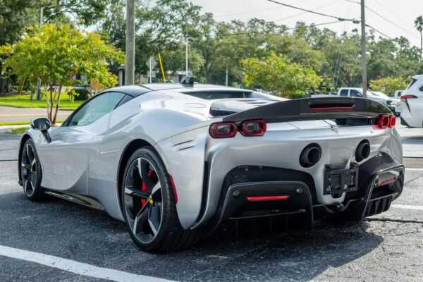 Wholesales Hot Sales Affordable Auction Used 2021 Ferrari SF90 Stradale For Sales In Amazing Stock Ready To Ship - Image 5