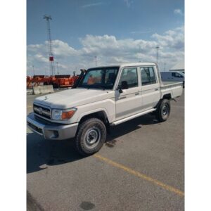 Where to buy Fairly Used Toyota Land Cruiser Pickup 4x4 Truck Online In Dubai UAE USA Europe Worldwide fastest shipping