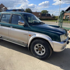 USED MITSUBISHI L 2002